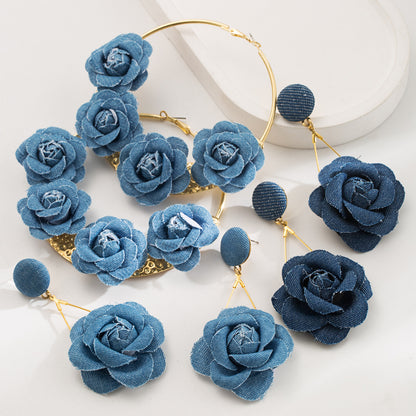 山茶花圓圈長版耳環－商品主圖｜https://igowo.tw/