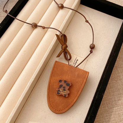 皮革樹脂貓咪愛心項鍊