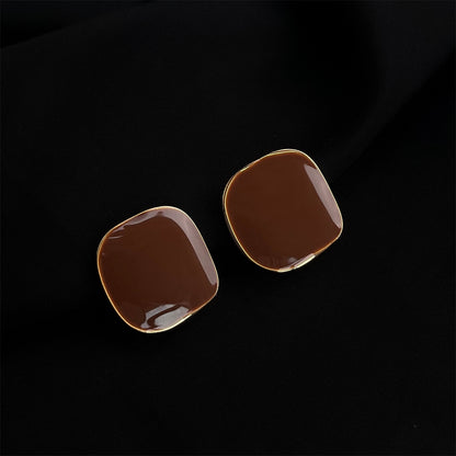 紅色琺瑯復古耳夾－細節特寫10｜https://igowo.tw/