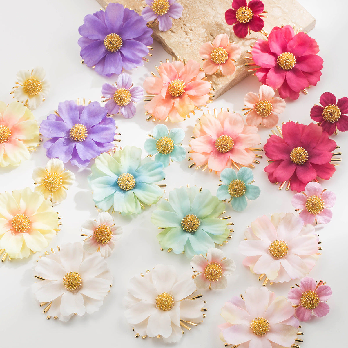 繽紛花朵垂墜耳環－商品主圖｜https://igowo.tw/