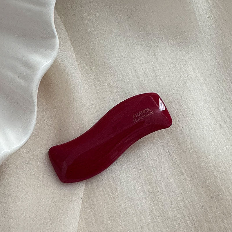 紅色蝴蝶結復古髮夾－細節特寫8｜https://igowo.tw/
