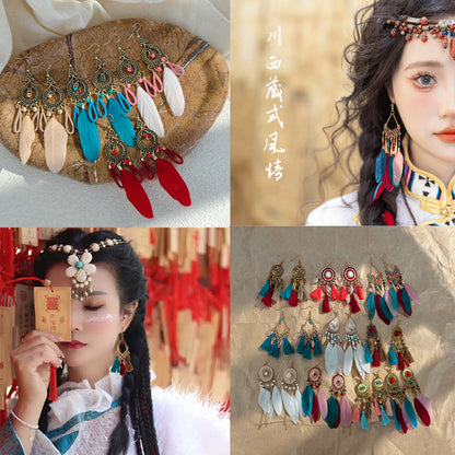 撞色串珠羽毛流蘇耳環－商品主圖｜https://igowo.tw/