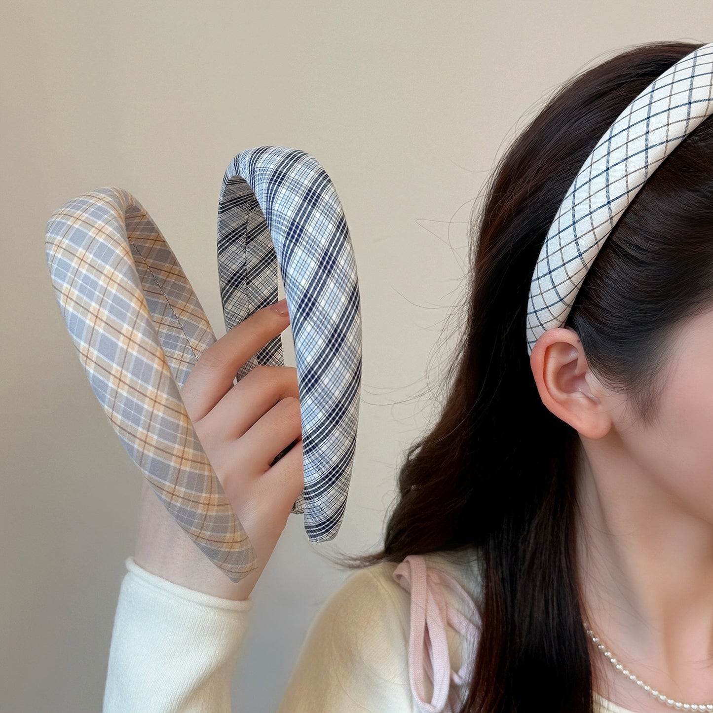 格紋簡約髮箍－商品主圖｜https://igowo.tw/