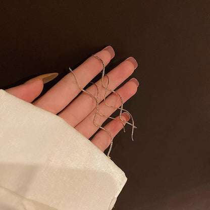 銀針簡約耳釘－細節特寫70｜https://igowo.tw/