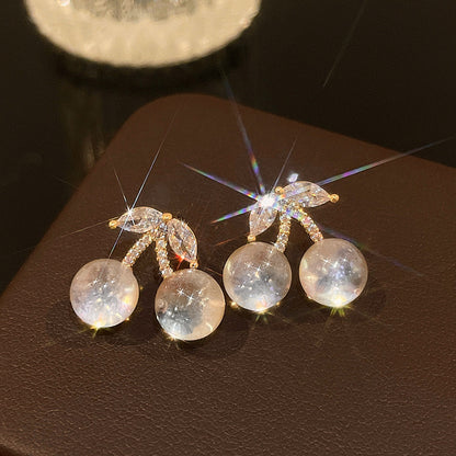 珍珠蝴蝶結電鍍耳環－細節特寫2｜https://igowo.tw/