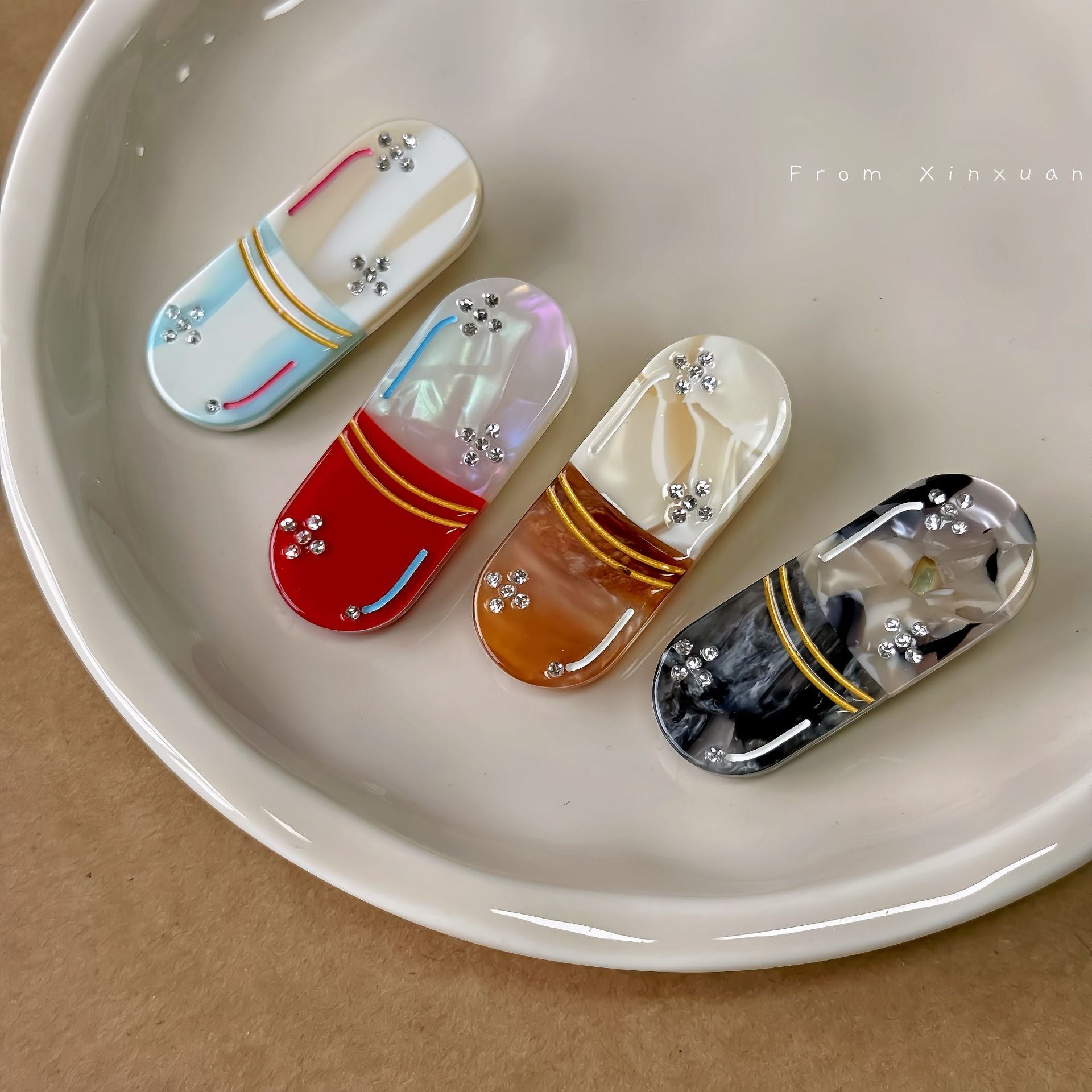 醋酸板材鑲鑽復古髮夾－商品主圖｜https://igowo.tw/