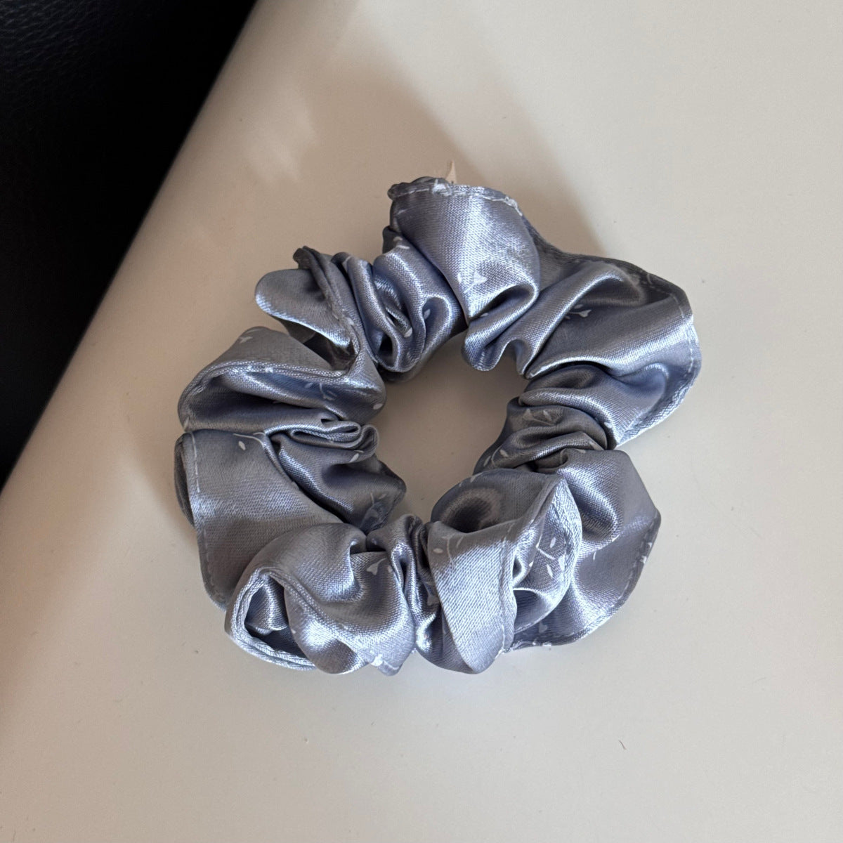 碎花簡約髮箍－細節特寫5｜https://igowo.tw/