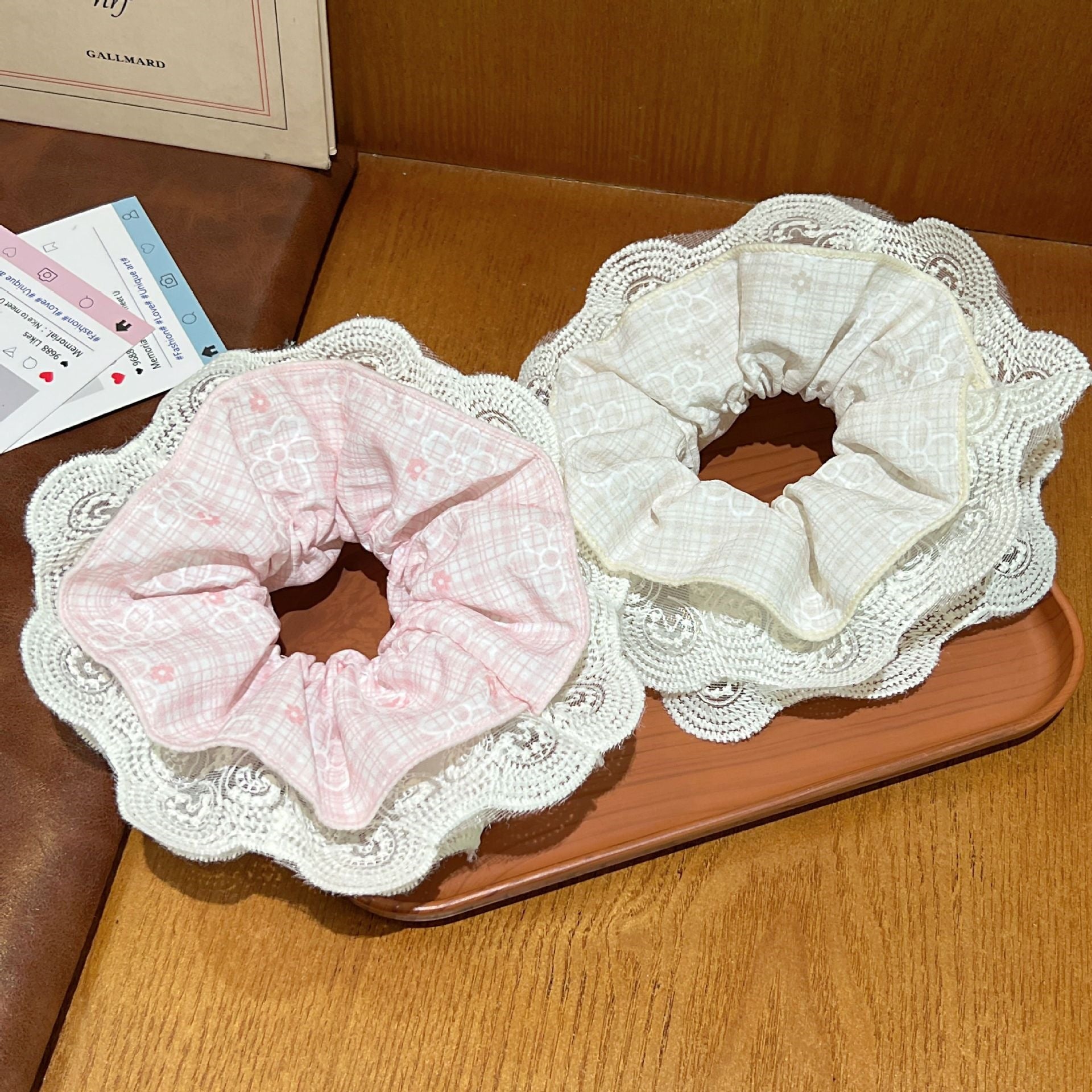 蕾絲大腸圈甜點髮圈－第二視角實拍｜https://igowo.tw/