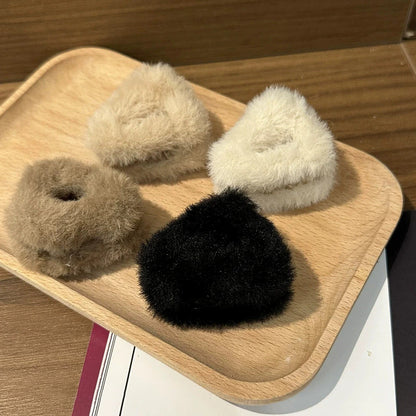 絨面簡約鯊魚夾－商品主圖｜https://igowo.tw/
