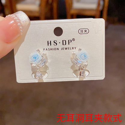 花朵水滴簡約耳夾－商品主圖｜https://igowo.tw/