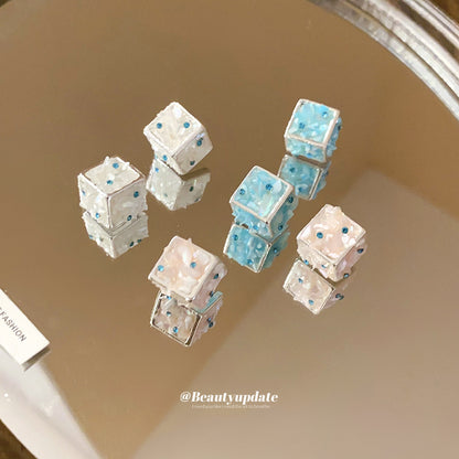 夏日小清新閃鉆方塊碎貝耳釘小眾設計感耳環氣質百搭高級感耳飾女