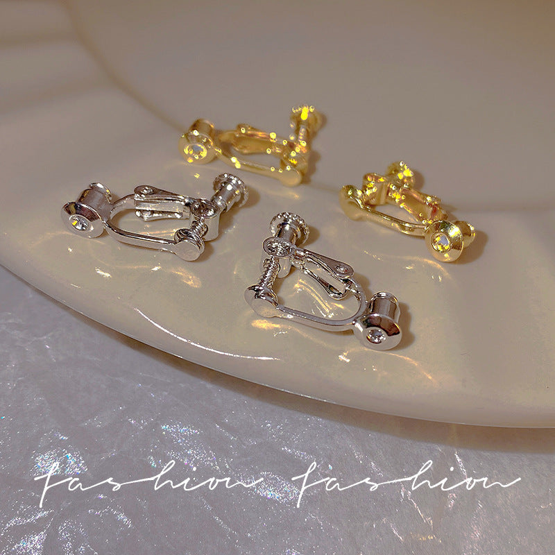 扭紋簡約耳夾－商品主圖｜https://igowo.tw/