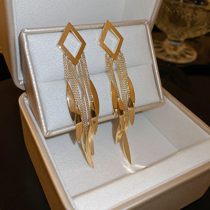 鋯石銀針樹葉流蘇耳環