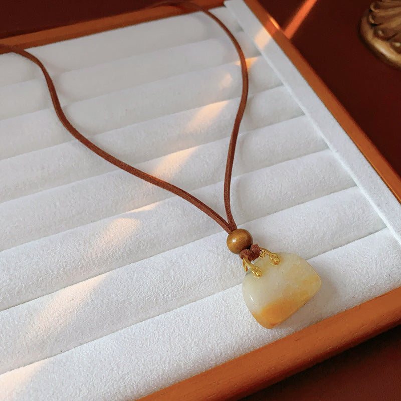 棕色皮革復古項鍊