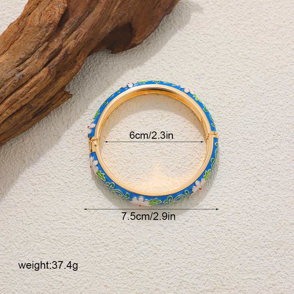 彩色琺瑯花朵復古耳扣－細節特寫22｜https://igowo.tw/