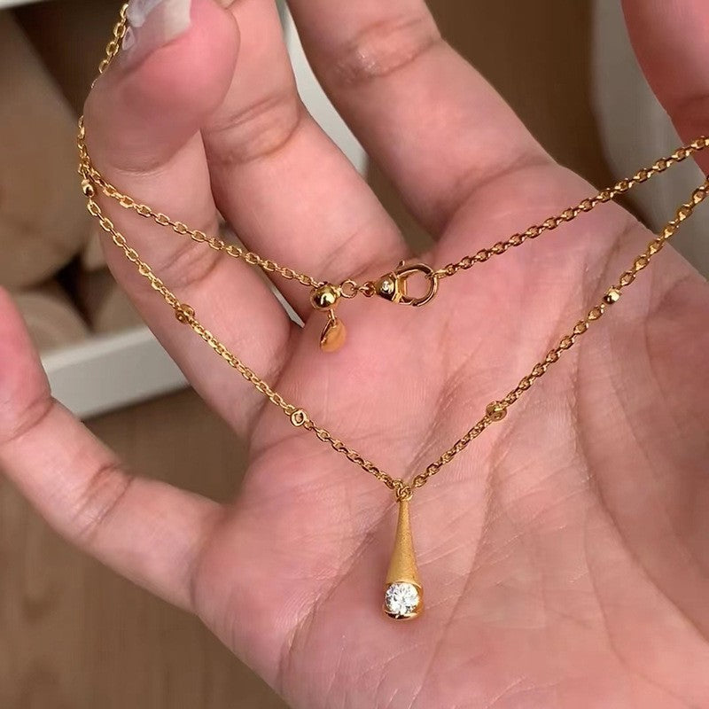 琺瑯蝴蝶鑲鑽項鍊－紫色蝴蝶款細節｜https://igowo.tw/