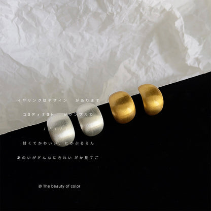 銀針圓珠拉絲簡約耳釘－商品主圖｜https://igowo.tw/