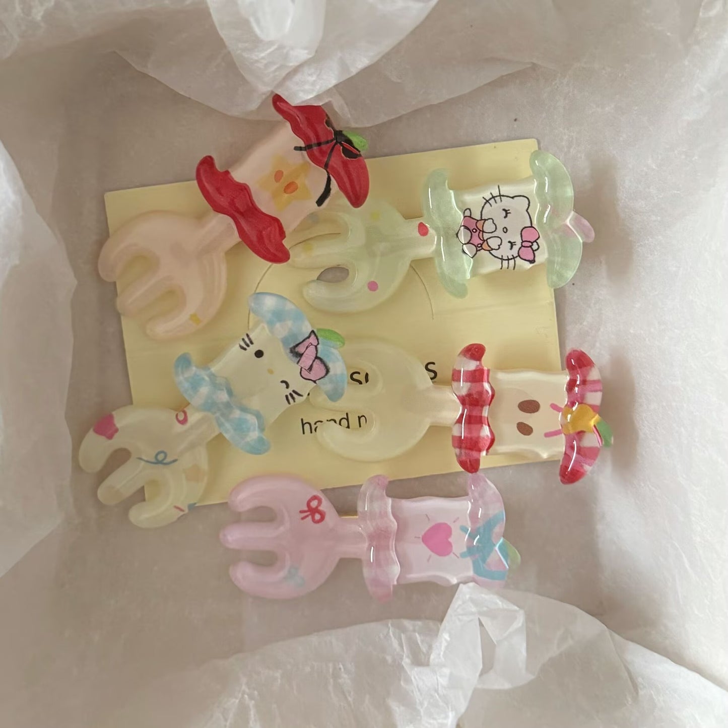 蘋果貓咪髮夾－商品主圖｜https://igowo.tw/