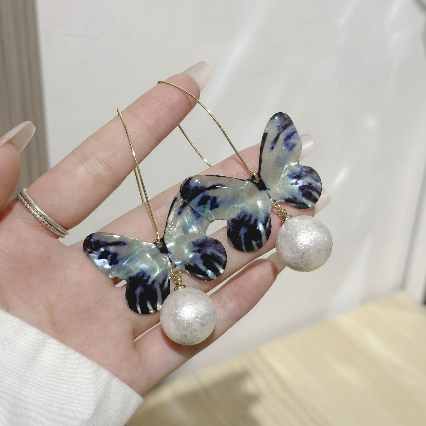 金色珍珠蝴蝶電鍍耳環