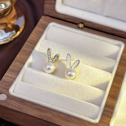金色珍珠花朵電鍍耳釘－細節特寫59｜https://igowo.tw/