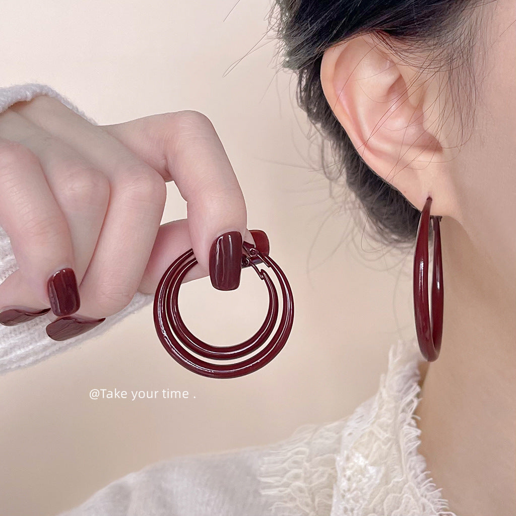 紅色素圈復古誇張耳環－第二視角實拍｜https://igowo.tw/