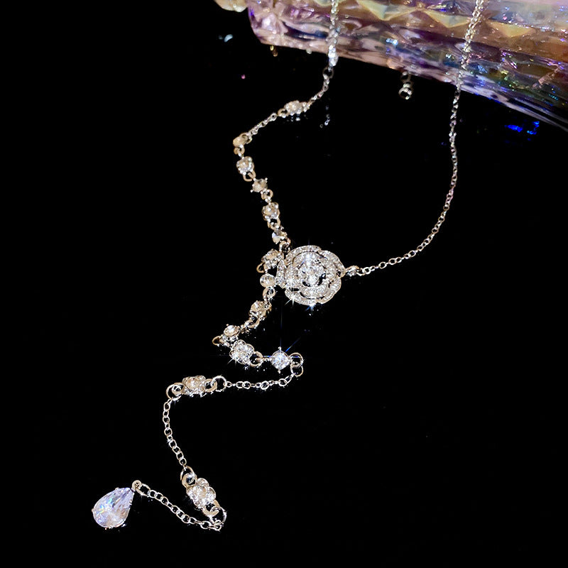 鋯石花朵水滴流蘇項鍊