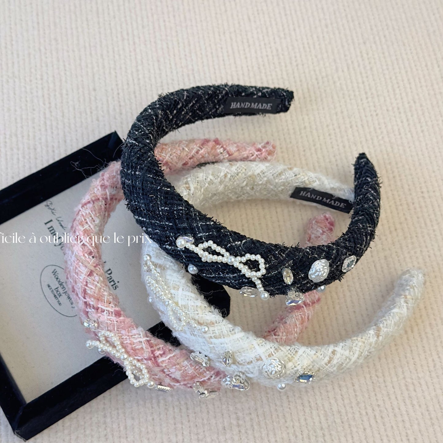 珍珠寬版復古髮箍－商品主圖｜https://igowo.tw/