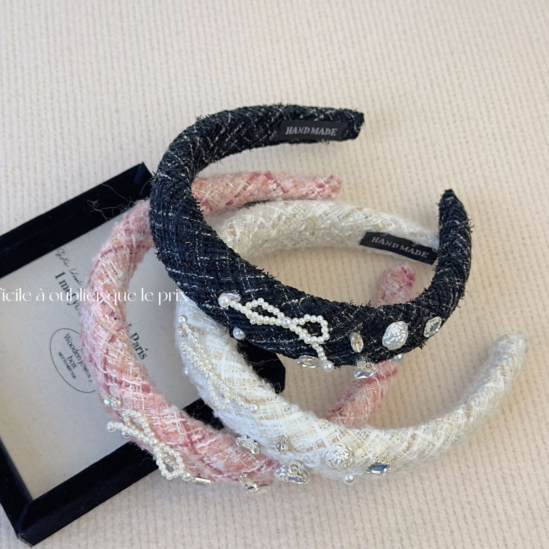 珍珠寬版復古髮箍－商品主圖｜https://igowo.tw/