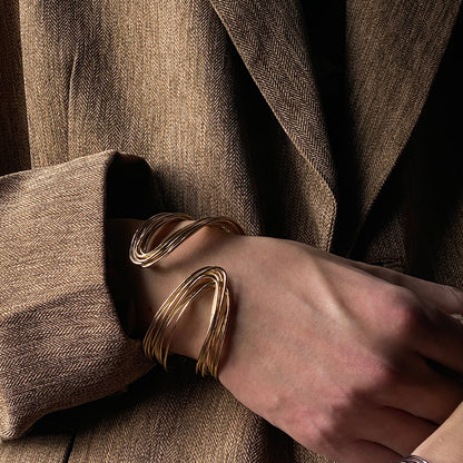 金屬扭曲纏繞開口手鐲休閑時尚氣質百搭手環輕奢小眾設計感手飾女