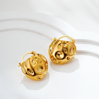 金色草莓耳環－商品主圖｜https://igowo.tw/