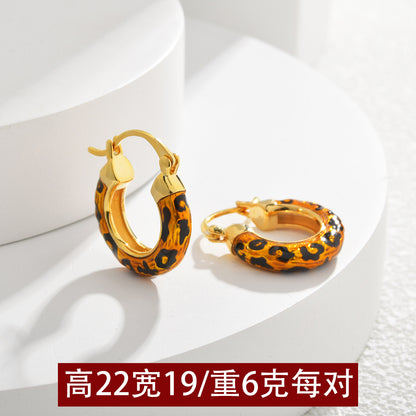 琺瑯豹紋耳環－細節特寫6｜https://igowo.tw/