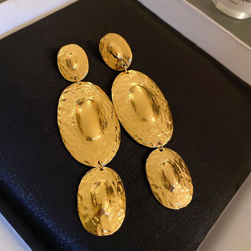 金色銀針方形電鍍耳釘－細節特寫17｜https://igowo.tw/