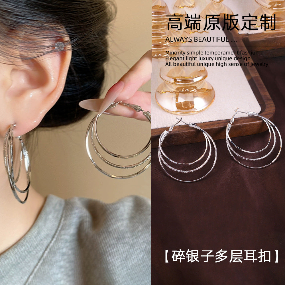 圓圈誇張耳環－細節特寫17｜https://igowo.tw/