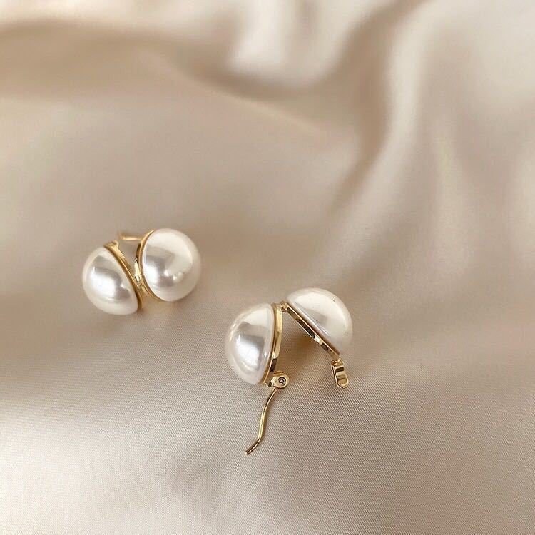 金色幾何電鍍簡約耳扣－細節特寫64｜https://igowo.tw/