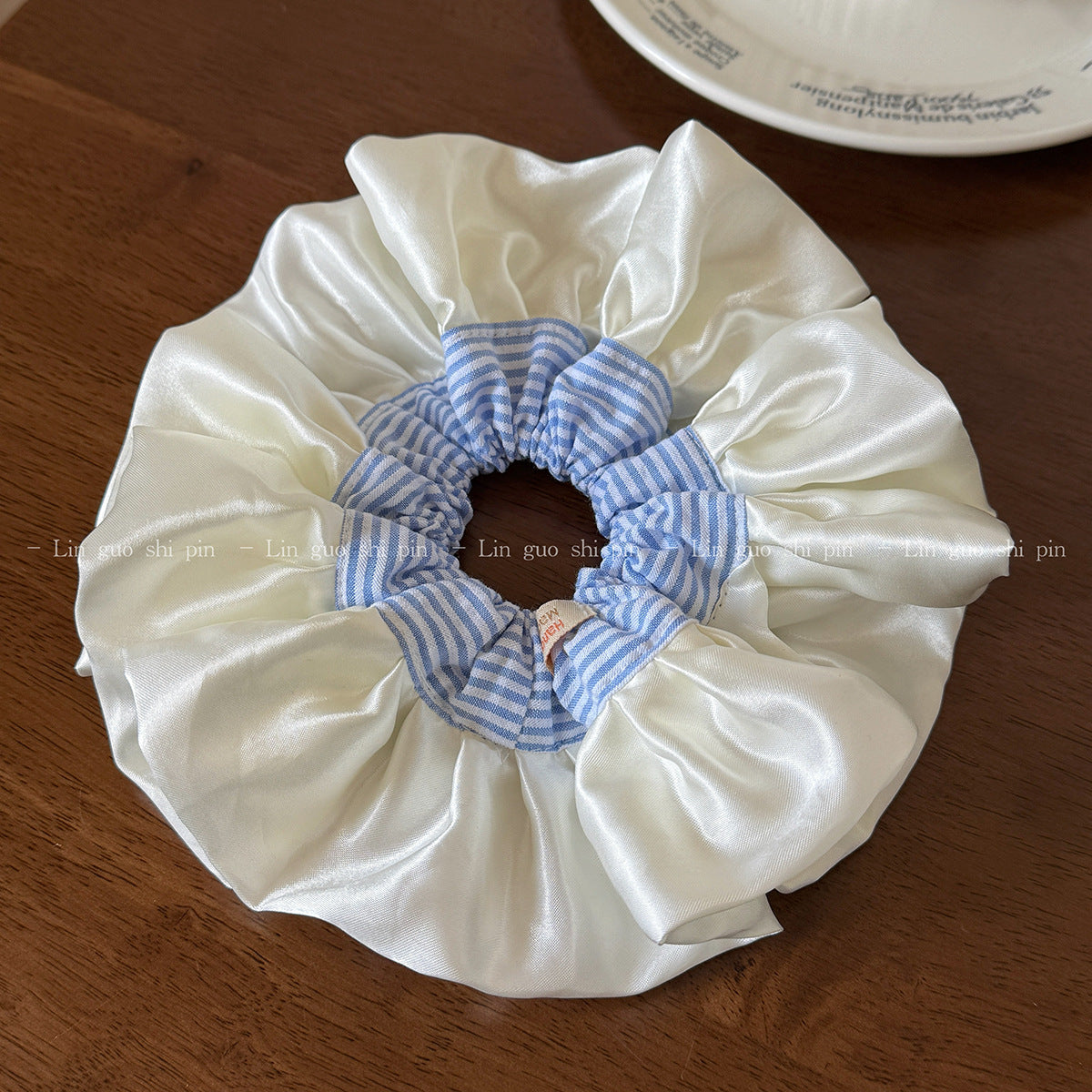 格紋大腸圈髮圈－商品主圖｜https://igowo.tw/