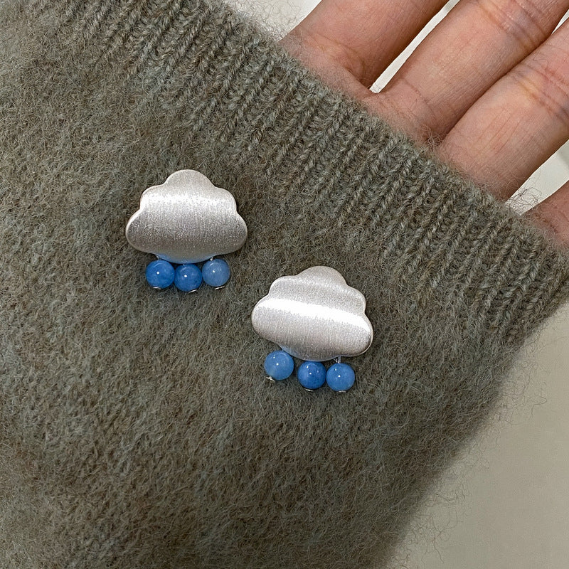 銀色雲朵流蘇簡約耳釘－商品主圖｜https://igowo.tw/