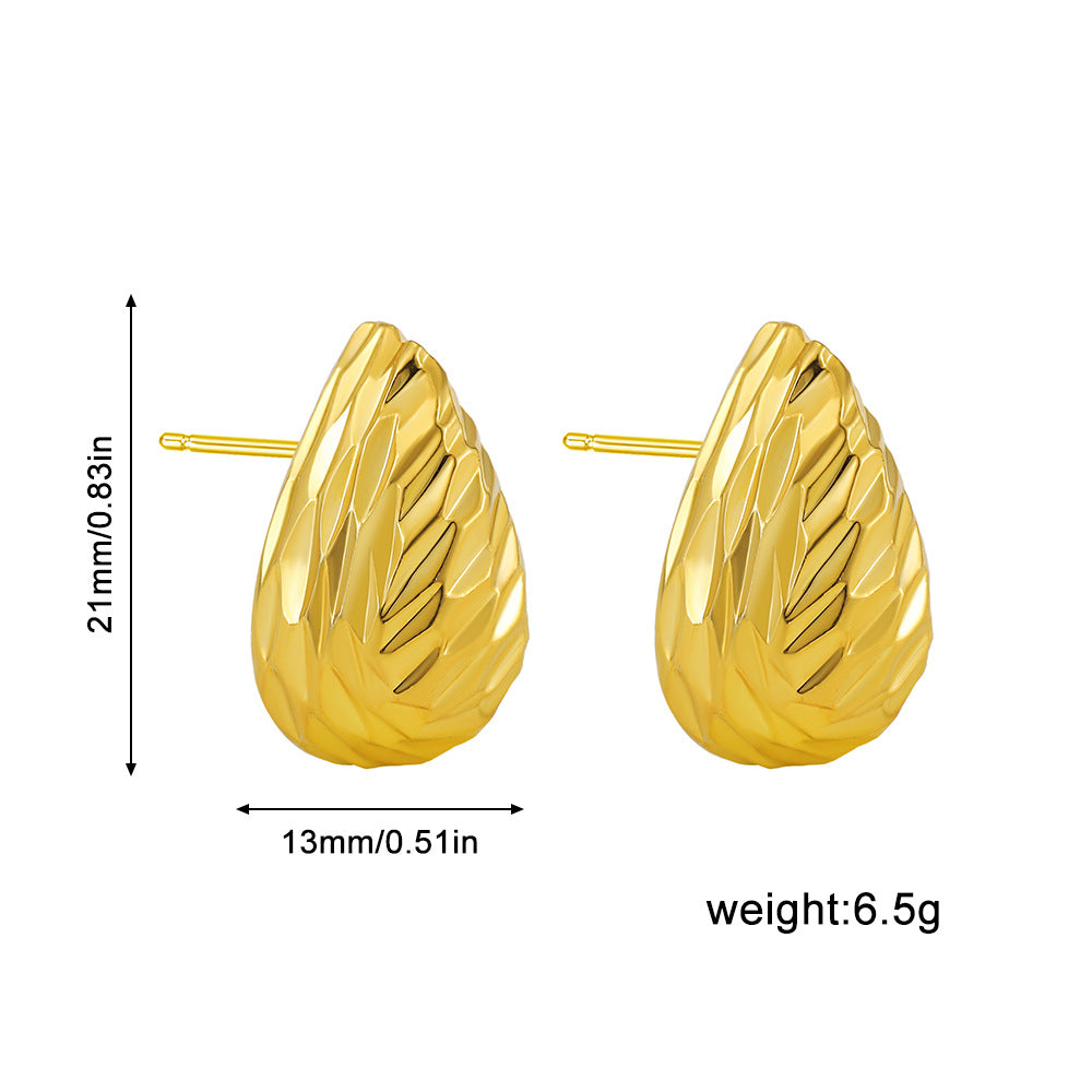 金色不鏽鋼圓珠耳釘－細節特寫6｜https://igowo.tw/