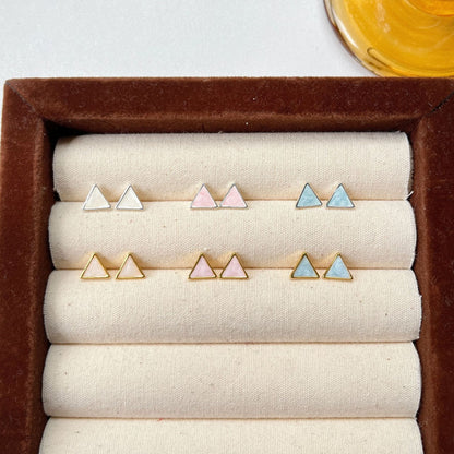 幾何簡約耳釘－商品主圖｜https://igowo.tw/