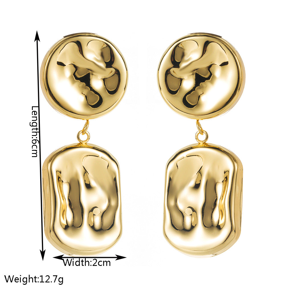 金屬不規則誇張耳環－銀色三角款實拍｜https://igowo.tw/
