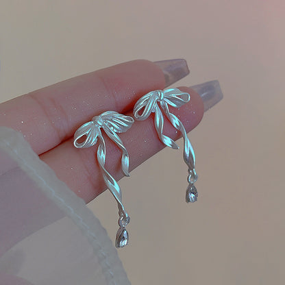 蝴蝶結絲帶鋯石耳釘