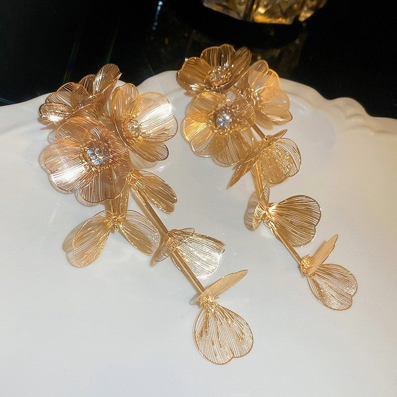 金屬圓形誇張耳環－細節特寫40｜https://igowo.tw/