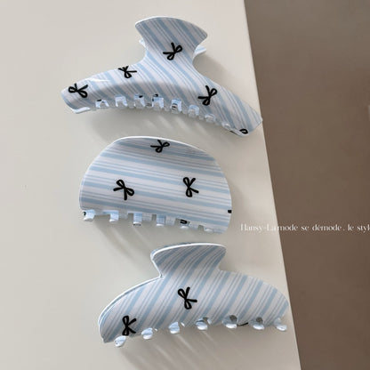 格紋蝴蝶結鯊魚夾－商品主圖｜https://igowo.tw/