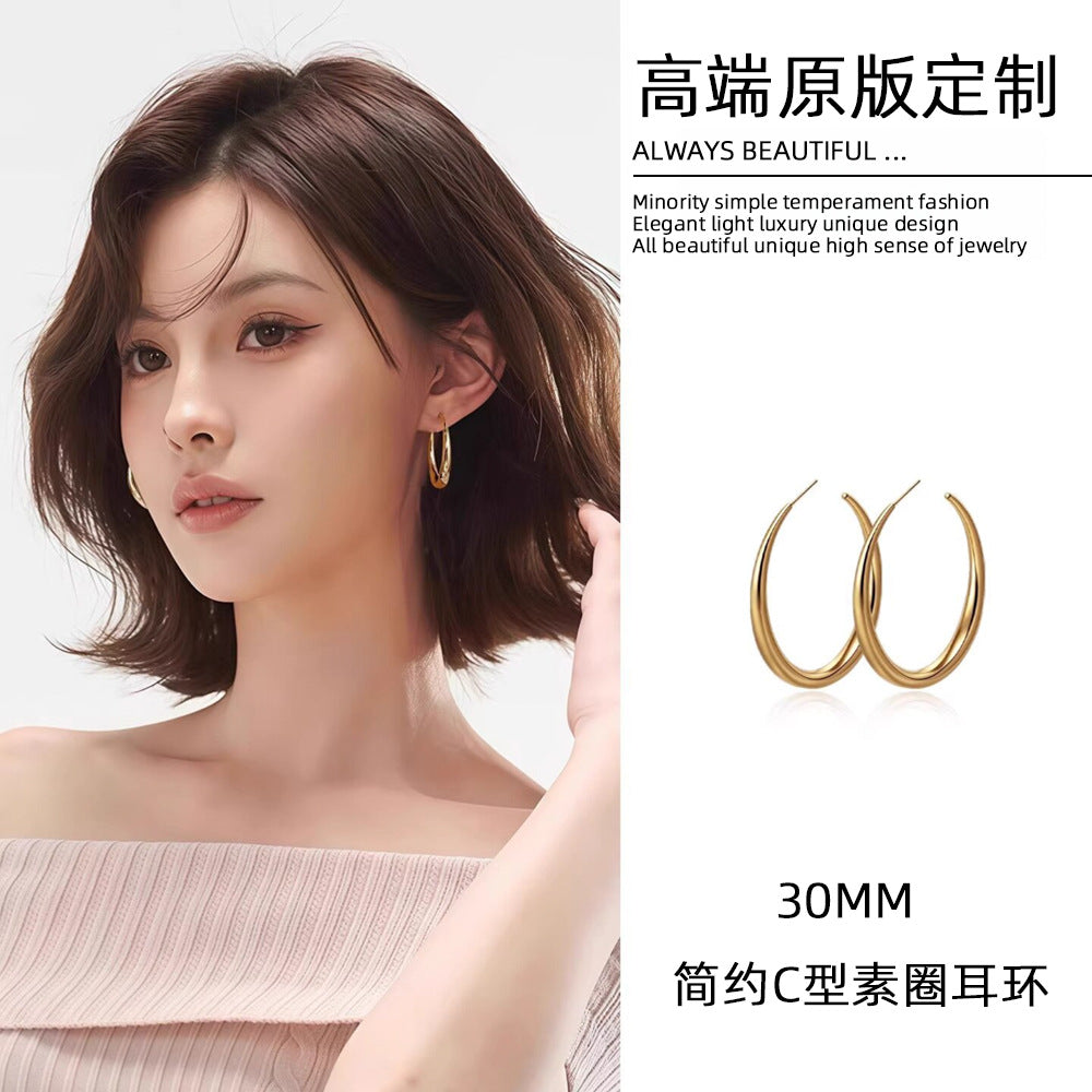 圓圈誇張耳環－細節特寫38｜https://igowo.tw/