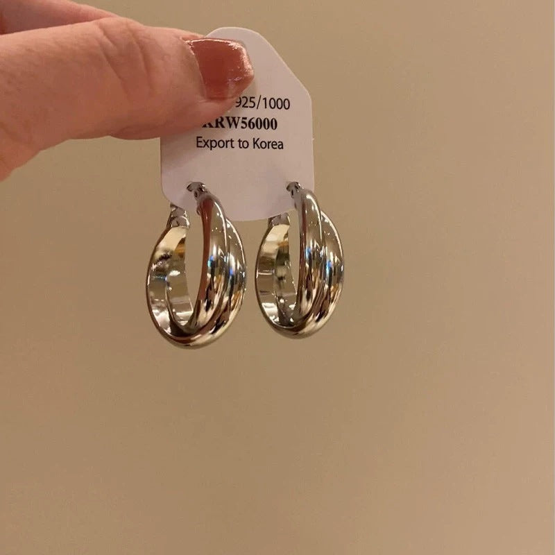 S925銀針精致超閃鋯石耳釘