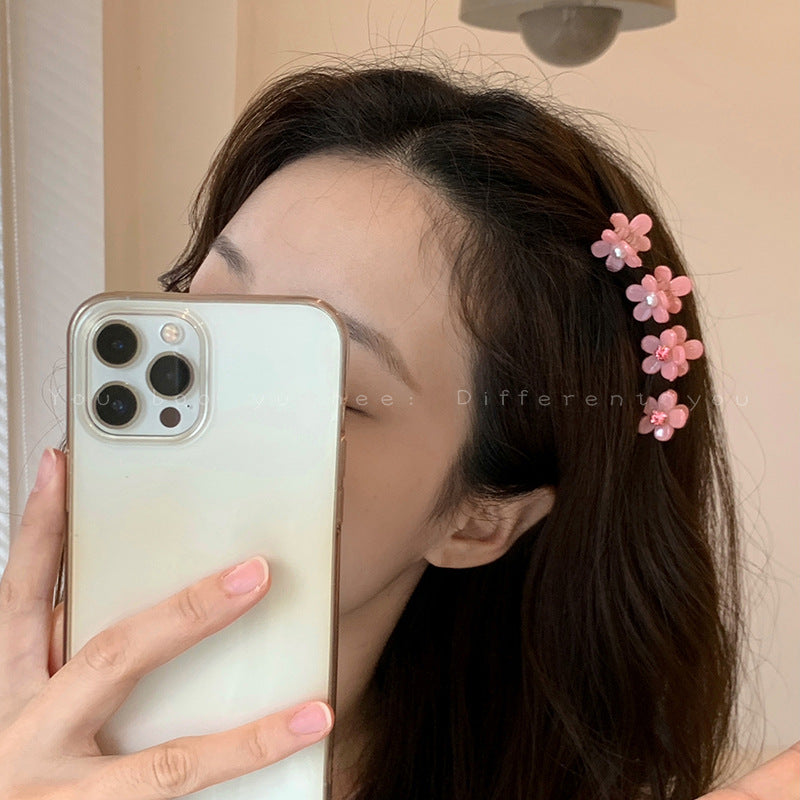 珍珠花朵髮夾兩件組－商品主圖｜https://igowo.tw/