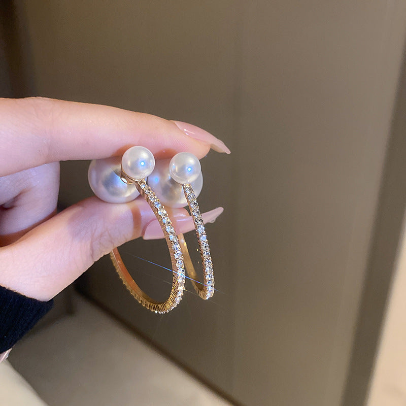 珍珠魚尾簡約耳環－細節特寫35｜https://igowo.tw/