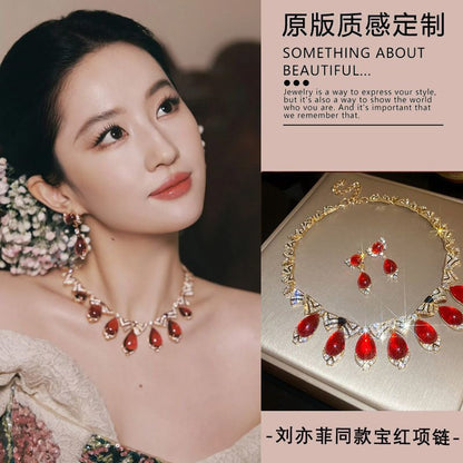 水滴鑲鑽項鍊耳環組－商品主圖｜https://igowo.tw/