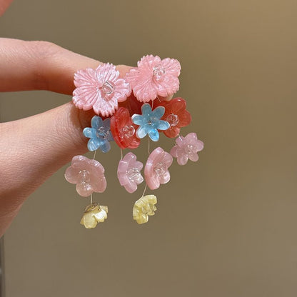 樹脂銀針花朵流蘇耳環－細節特寫9｜https://igowo.tw/