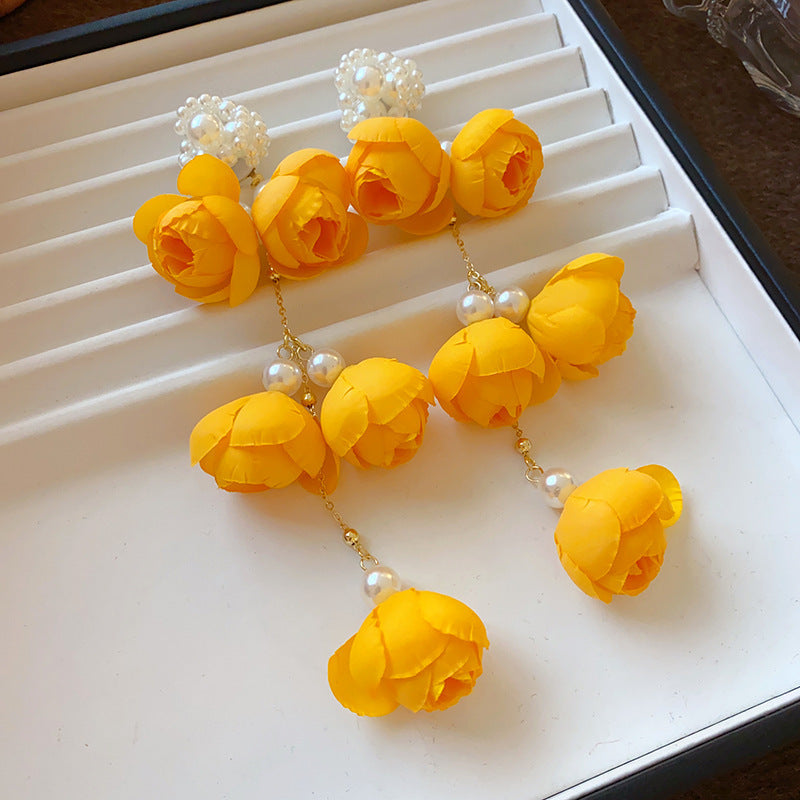 黃色珍珠銀針花朵耳環－細節特寫11｜https://igowo.tw/