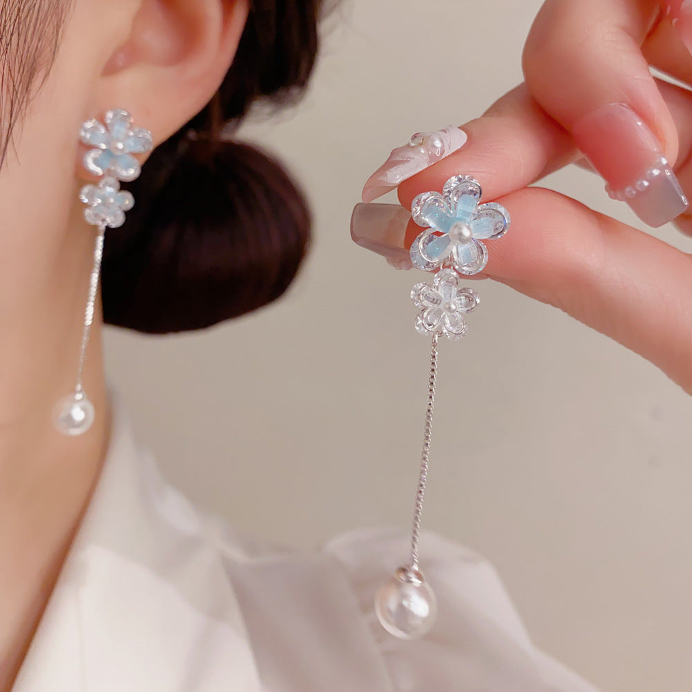 珍珠花朵流蘇長版耳墜－商品主圖｜https://igowo.tw/